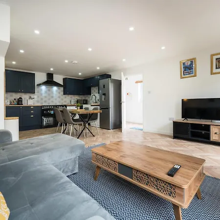 Jersey King, Stylish House With Wifi Hébergement de vacances *