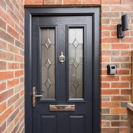 Jersey King, Stylish House With Wifi